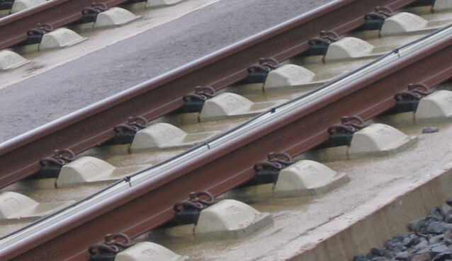 Sistema negro de la cerradura del carril del óxido para el ferrocarril 44 - dureza 48HRC